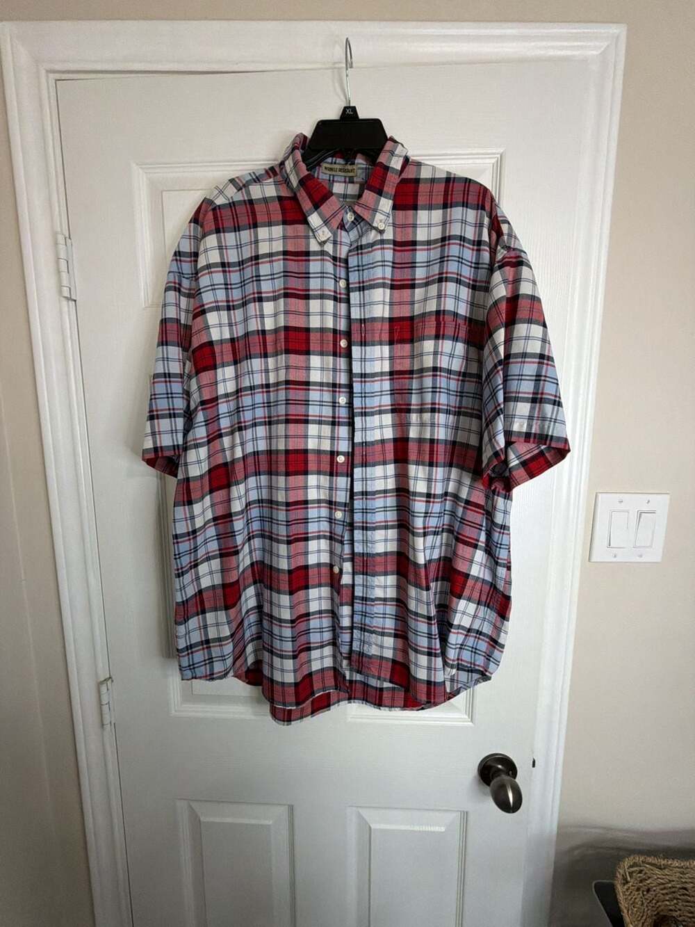 Sun River Men's XL Wrinkle Resistant Short Sleeve Plaid Button Down Shirt